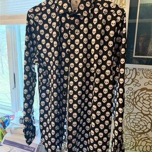 Men’s Black Skull-Print Long-Sleeve Shirt